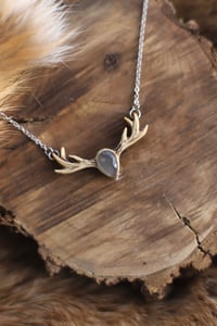 Image 2 of Collana Palco di Cervo -adularia grigia-