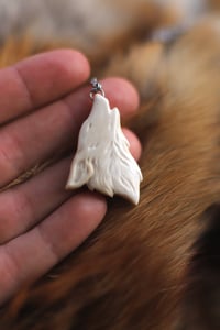 Image 4 of Ciondolo Lupo 