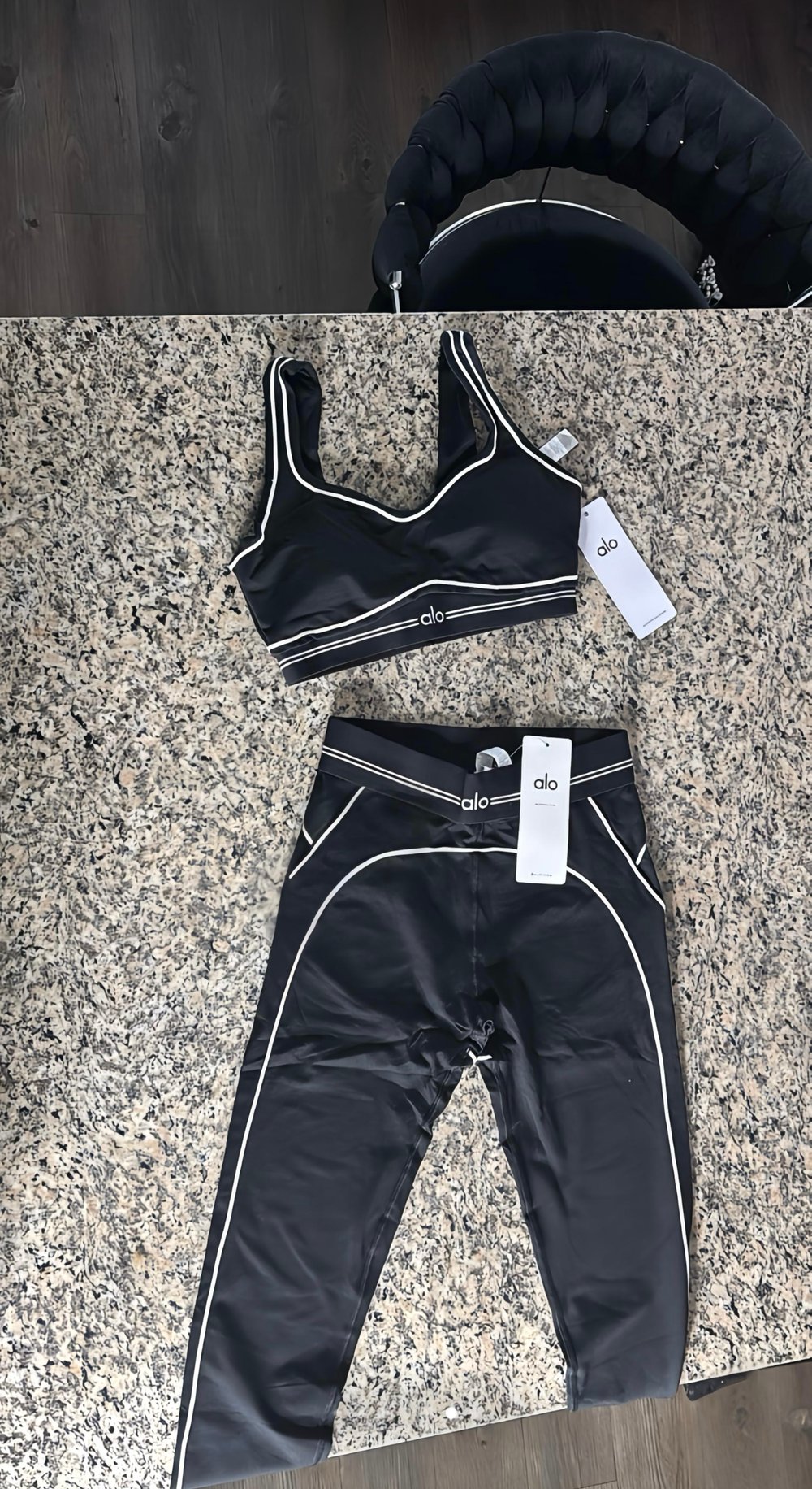 Image of ACTIVE & SWEATER SET 