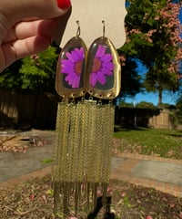 Purple daisy dangle 