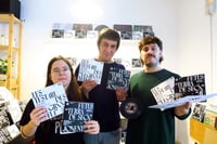 Image 7 of 7" LES TESTARUDES / FETUS