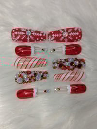 Image 2 of Candy cane lane Nailz ❤️