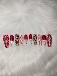 Image 3 of Candy cane lane Nailz ❤️
