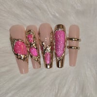 Image 4 of It's A Gem Nailz