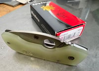 Image 4 of 2 Leafstorms: Spyderco Leafstorm + Leafstorm 824