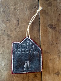 Image 5 of A trio of little houses