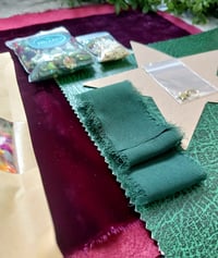 Image 5 of RED & GREEN TOP-UP KIT For Embellished Star Ornament 