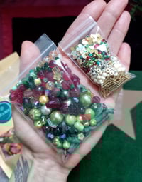 Image 6 of RED & GREEN TOP-UP KIT For Embellished Star Ornament 