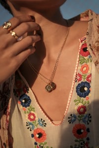 Image 1 of Collier médaille Irma