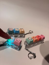 Image 2 of Vutber Keycaps