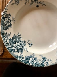 Image 1 of Assiette creuse « Marie Louise » Saint Amand et Hamage 