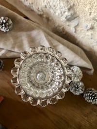 Image 7 of Grand bougeoir en verre ancien 