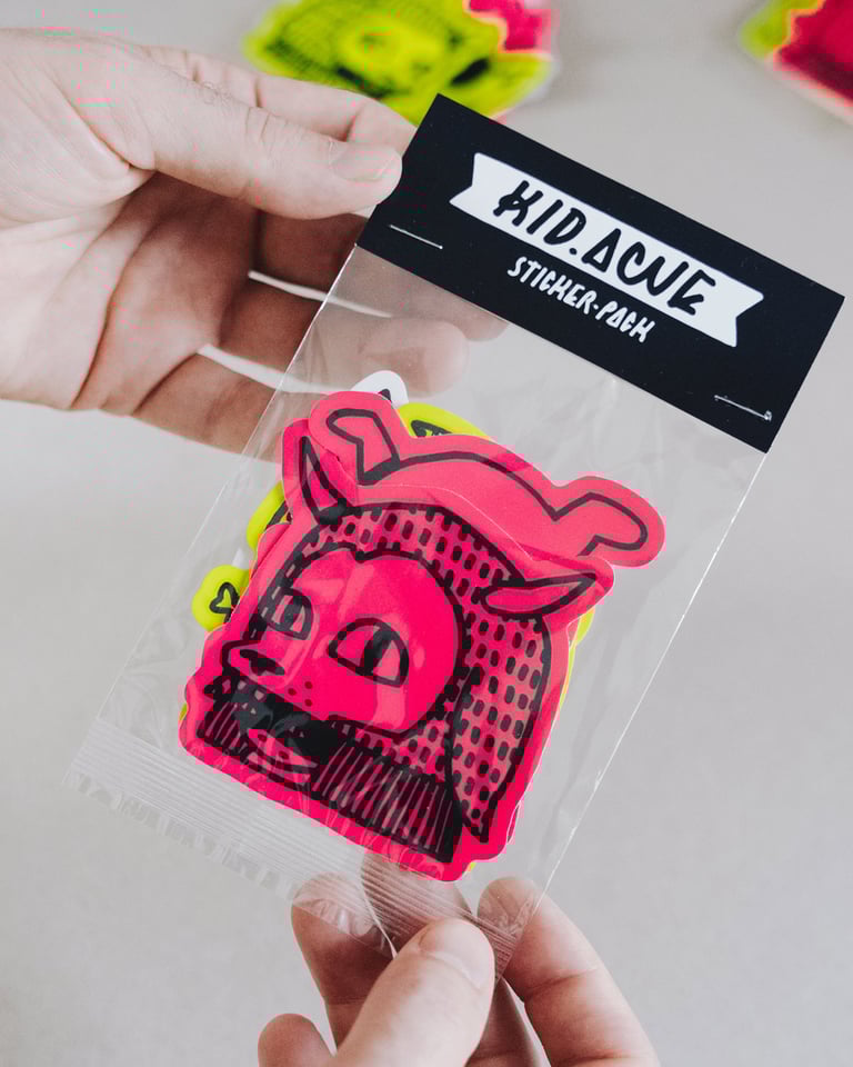 ANIMAL HEAD STICKER PACKS