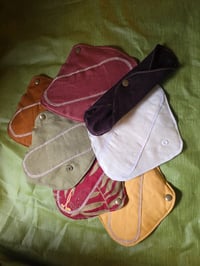 Image 3 of Linen Pantyliners with Hidden Waterproof Layer- 7