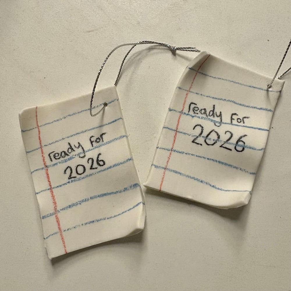 Image of Hanging Porcelain Note Dec