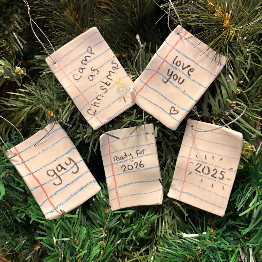 Image of Hanging Porcelain Note Dec