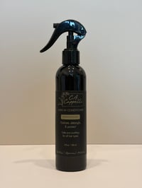 Leave-in conditioner