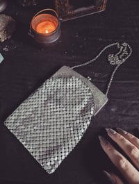 Image 2 of Chainmail purse 