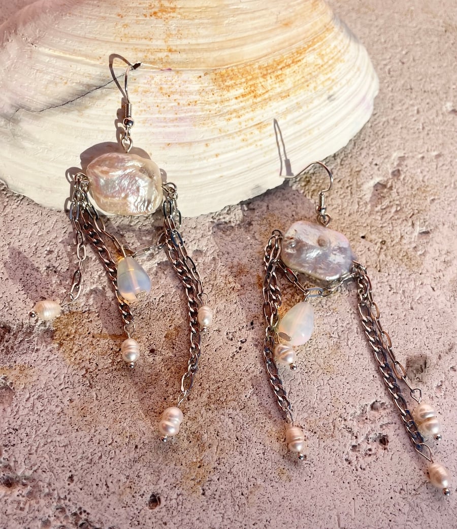 Image of Lluvia de Perlas