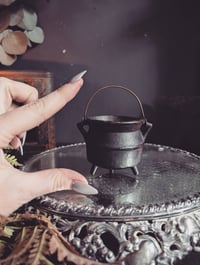 Image 1 of Mini iron cauldron 