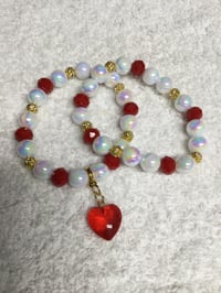 Image 1 of 262 Pearls For Christmas Stretch Bracelets