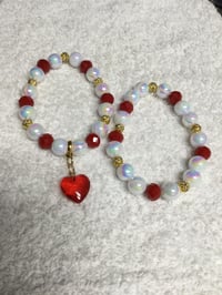 Image 2 of 262 Pearls For Christmas Stretch Bracelets