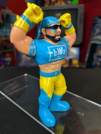 Image 4 of LOOSE FIGURE: HOLLYWOOD NOVA wrestling megastars series 2 figure by Chella Toys
