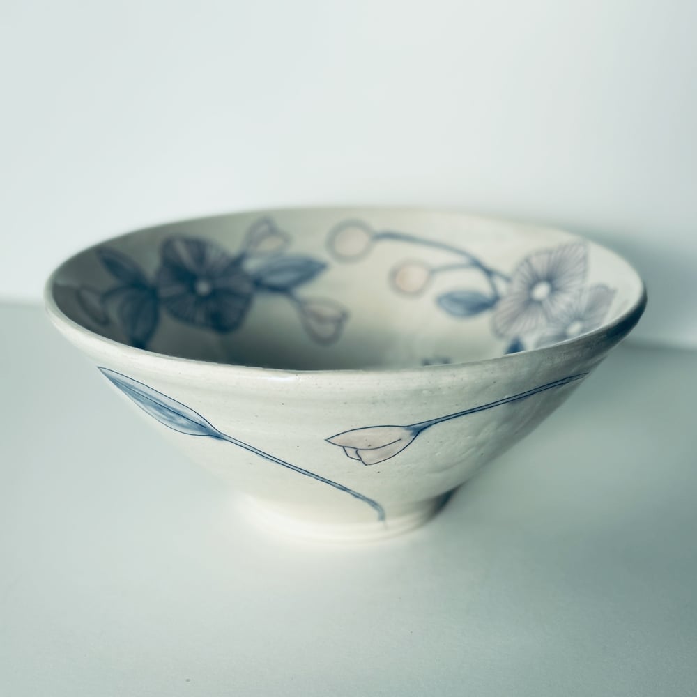 Image of Dahlia Bowl with Gold Moon