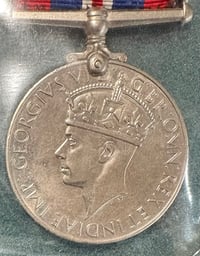Image 2 of WW2 (British) War Medal 1939-1945 - Authentic Issue