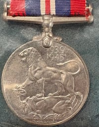 Image 4 of WW2 (British) War Medal 1939-1945 - Authentic Issue