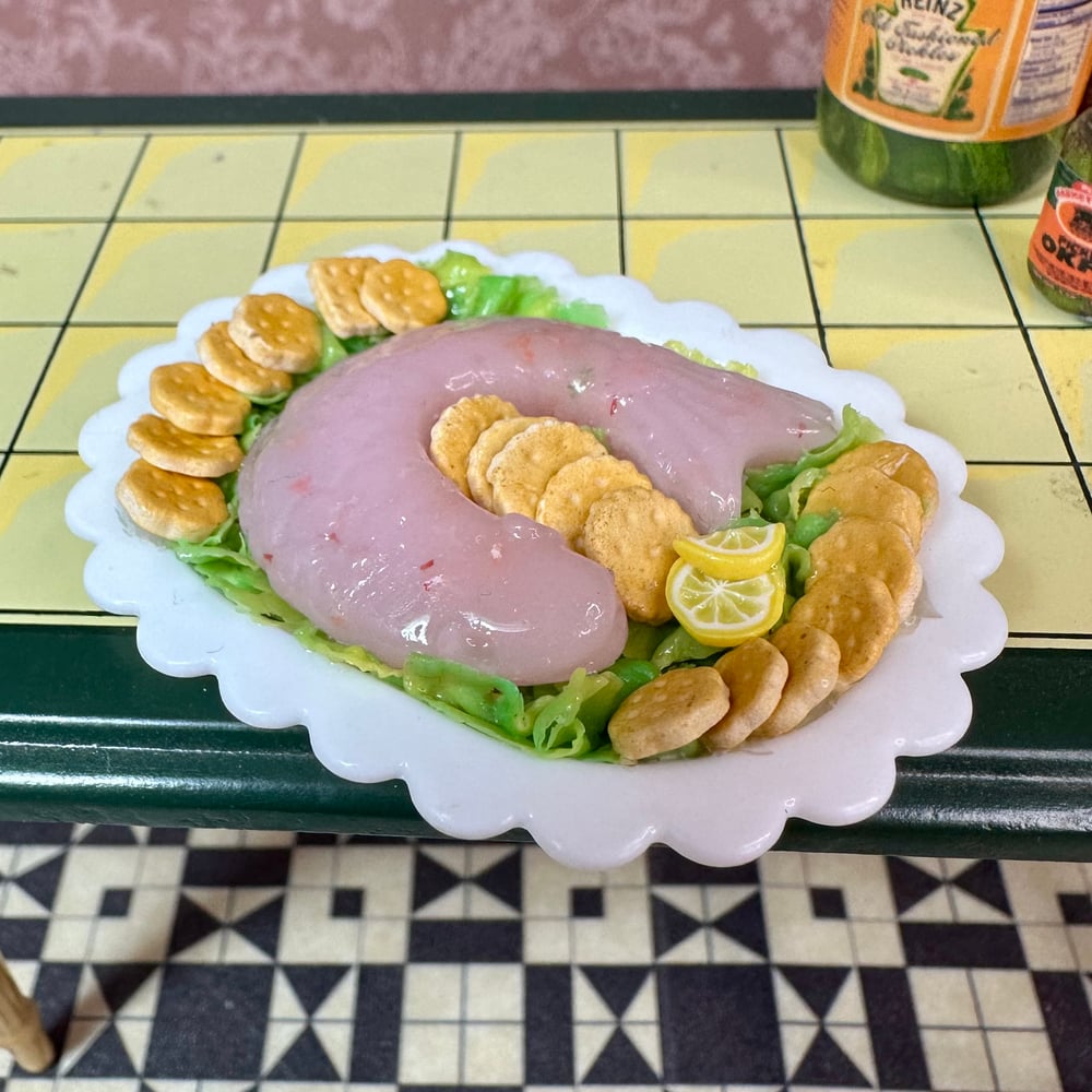 Image of Fish with Crackers Gelatin