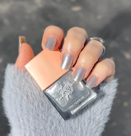 Image of Non-Toxic Nail Polish - Scratched Disc