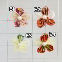 Image 6 of Zero Waste Kanzashi Flower