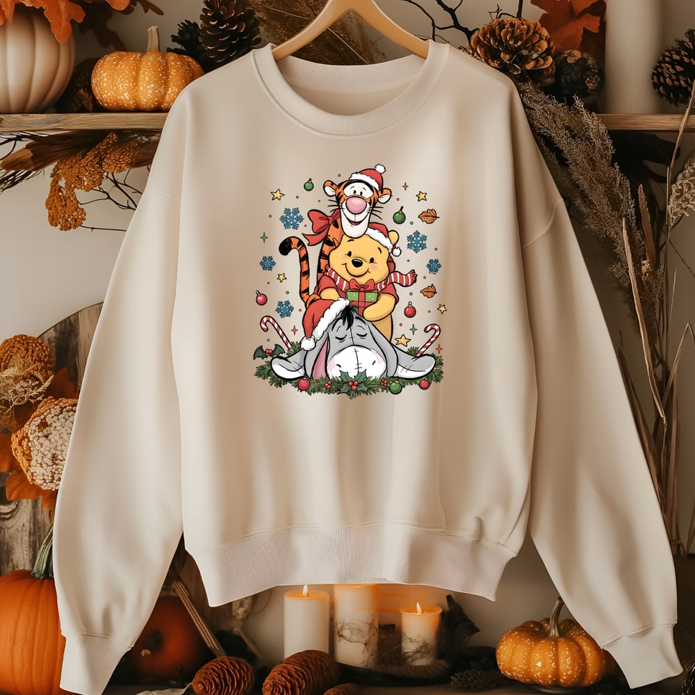 Image of BEAR & FRIENDS XMAS CREWNECK SWEATER