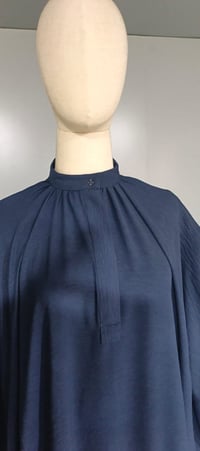 Image 3 of Asiyah abaya