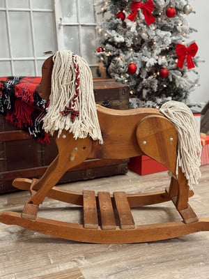 Image of 12/6 :  BYOC Christmas at the Studio