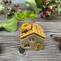 Image 5 of Ceramic Mini House with Chimney, Green / Yellow Flowers