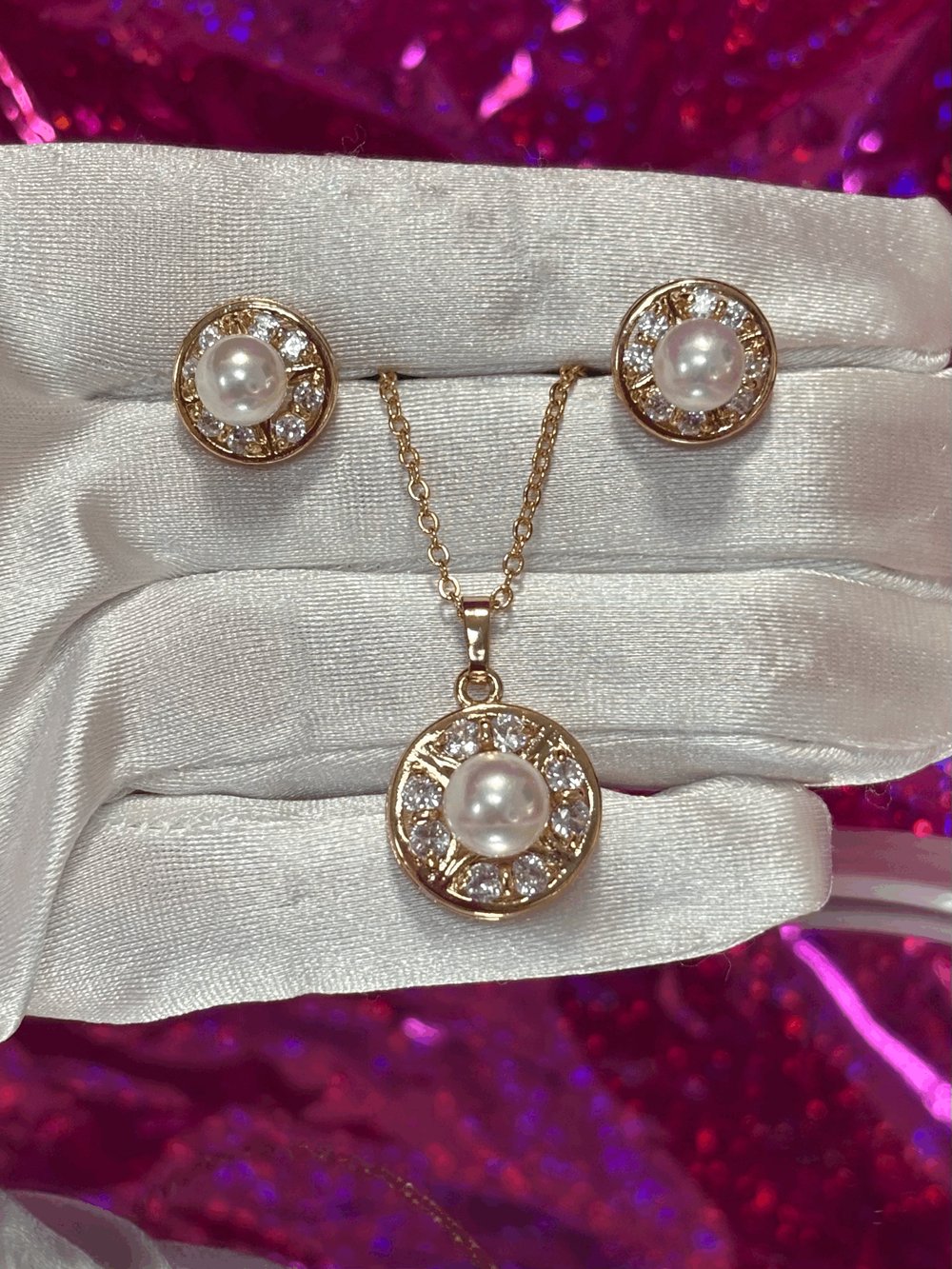 Image of Pearls Set / Conjunto de Perlas