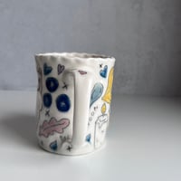 Image 4 of Porcelain Drawing Mug 17
