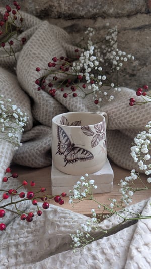 Image of Stoneware Cup F53
