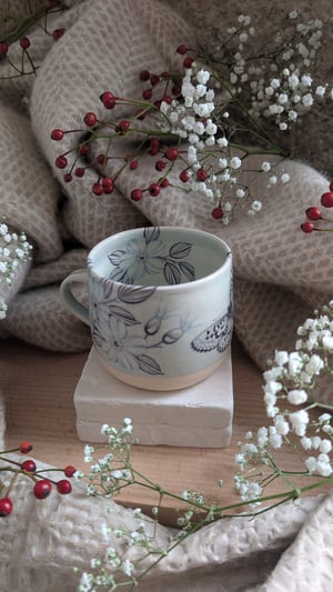Image of Stoneware Cup F91