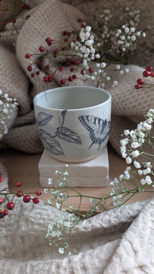 Image of Stoneware Cup F94