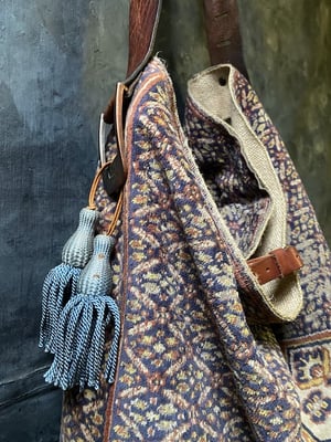 Image of carpet bag - no. 01