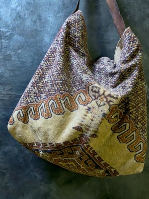 Image of carpet bag - no. 01