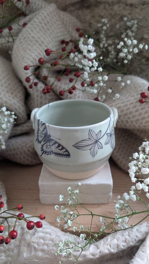 Image of Stoneware Plant Pot E80
