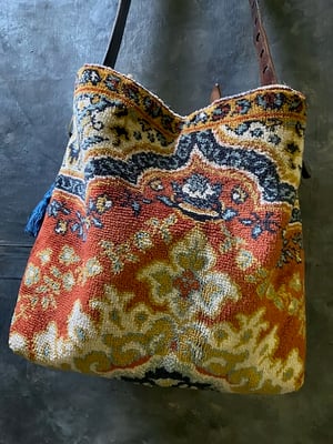 Image of carpet bag - no. 02