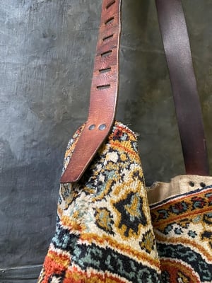 Image of carpet bag - no. 02