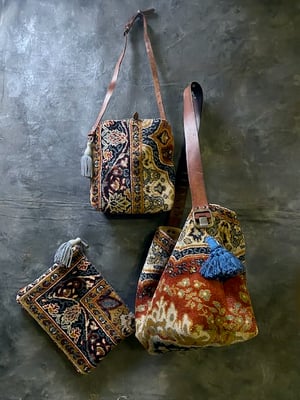Image of carpet bag - no. 02