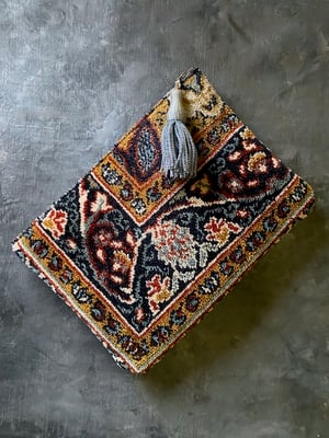 Image of carpet pouch - no. 01