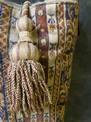 Image of carpet bag - no. 03